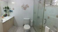 TC-KM101 - Bathroom_1.JPG
