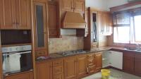 TC-KM014 - CLOSED_KITCHEN.JPG