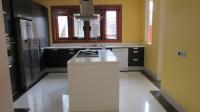 TC-PI115 - OPEN_KITCHEN.JPG