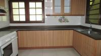 TC-PI074 - CLOSED_KITCHEN.JPG