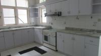 TC-CL105 - CLOSED_KITCHEN.JPG