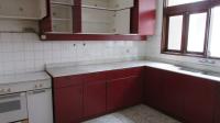 TC-PJ012 - CLOSED_KITCHEN.JPG